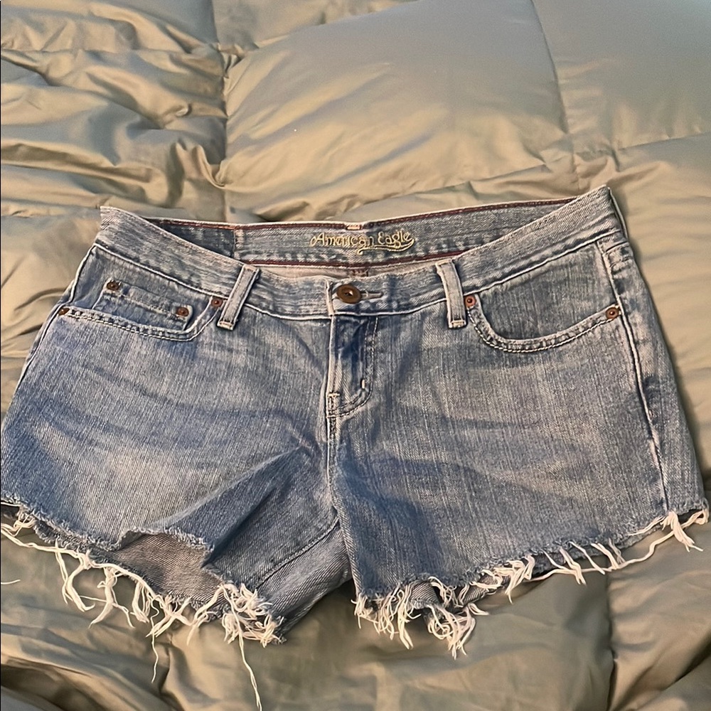 AE SHORTS